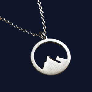 Collar con temática de escalada / Preorden